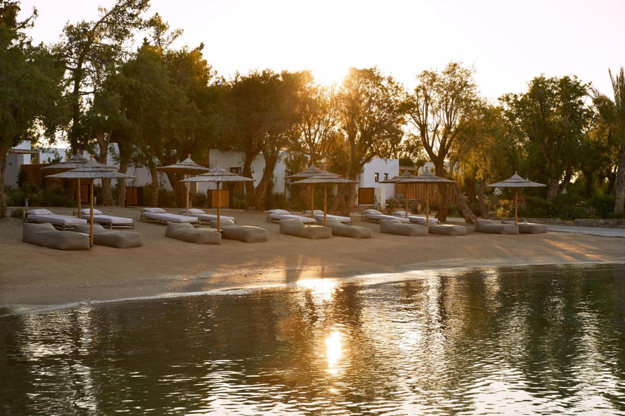 Minos Beach Art Hotel, A Member Of Design Hotels Agios Nikolaos Esterno foto