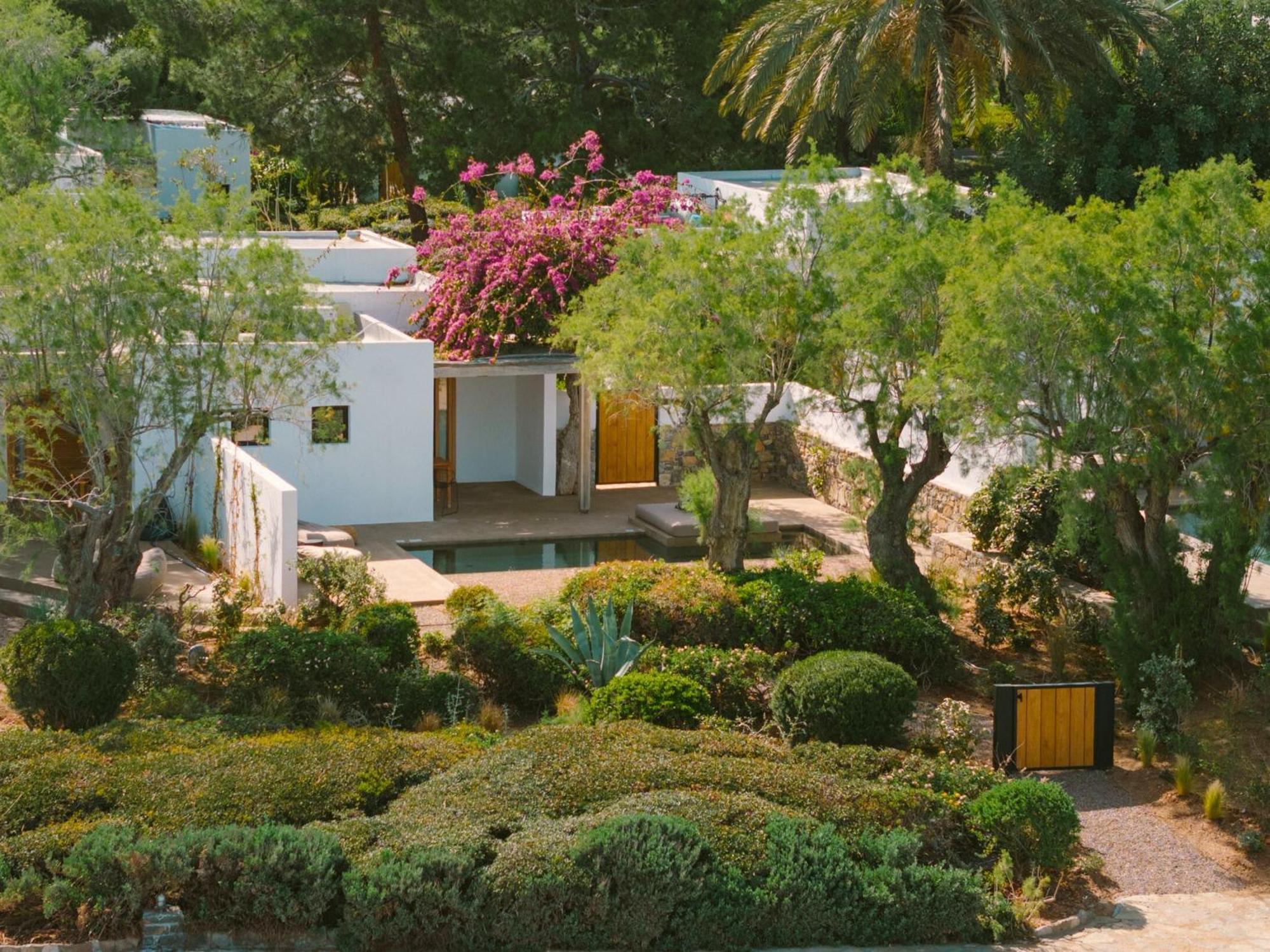 Minos Beach Art Hotel, A Member Of Design Hotels Agios Nikolaos Esterno foto